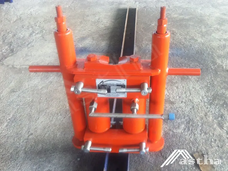 Professional jacks for heavy lifting Astha mechanical and hydraulic jacks repair and maintenance for efficient lifting